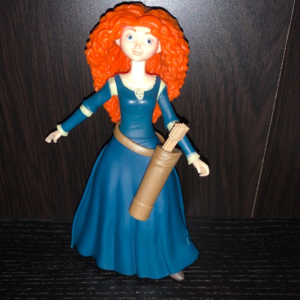 Merida action figure from Brave (Disney)